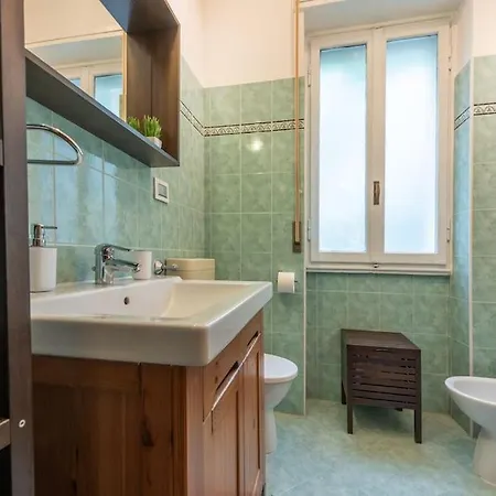 Apartment Intero Alloggio Bande Nere M1 *